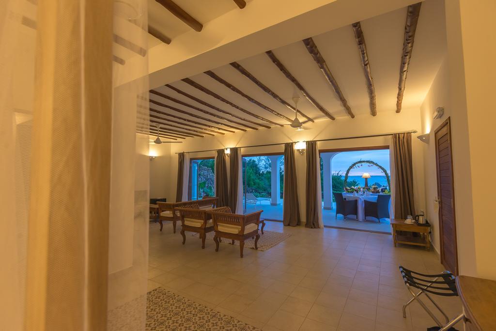 Michamvi Konokono Beach Resort And Isaraya Luxury Overwater Villas מראה חיצוני תמונה